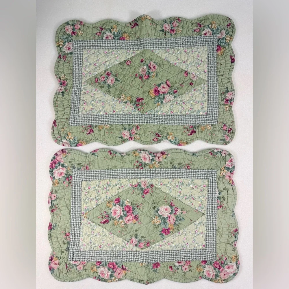 Floral Quilted Reversable Table Runner and Placemat Set in Sage Green